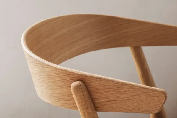 Vitra Sitzgelegenheiten-Sibast No 9 Stuhl, Eiche geölt – anthrazitfarbenes Leder