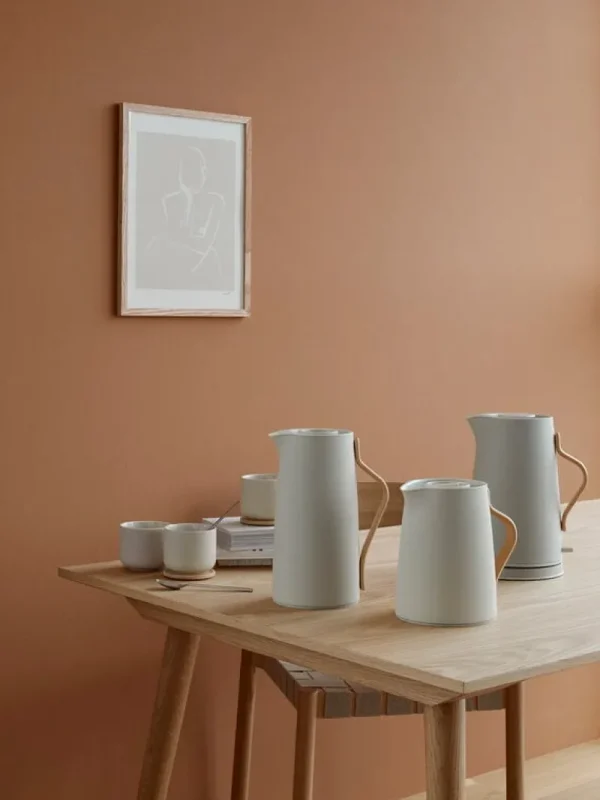 Stelton Karaffen Und Krüge^Emma Isolierkanne für Tee, zartes Sandbeige