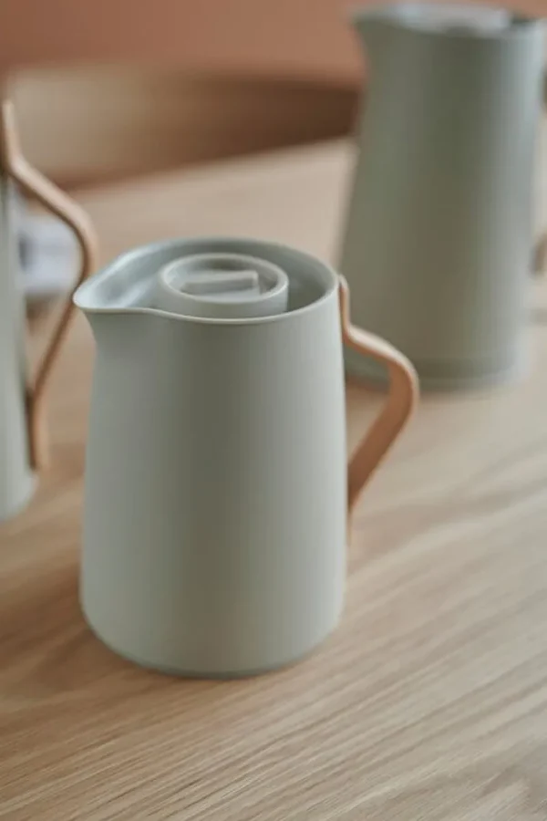 Stelton Karaffen Und Krüge^Emma Isolierkanne für Tee, zartes Sandbeige