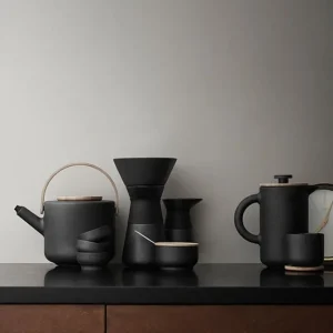 Stelton Geschirr^Theo Teetasse mit Untersetzer, schwarz