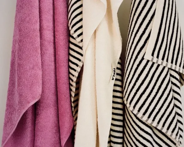 Tekla Badezimmertextilien^Händehandtuch, Kodiak Stripes