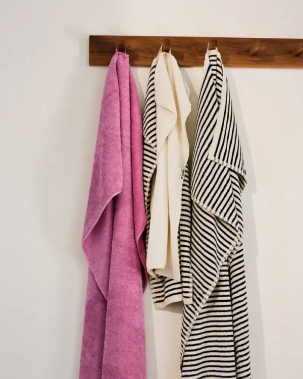 Tekla Badezimmertextilien^Händehandtuch, Kodiak Stripes