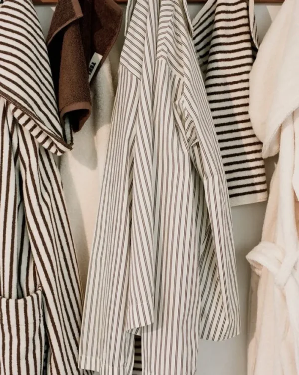 Tekla Badezimmertextilien^Händehandtuch, Kodiak Stripes