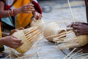 LYFA Deckenleuchten-Tikau Bamboo Pendelleuchte von Ilkka Suppanen, S