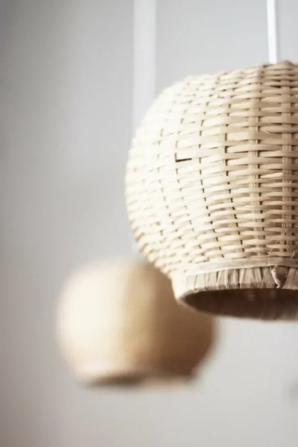 LYFA Deckenleuchten-Tikau Sphere Pendelleuchte, Bambus