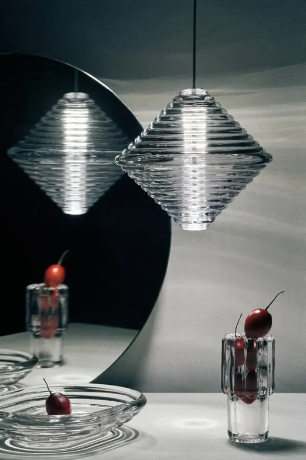 Tom Dixon Deckenleuchten-Press Cone LED Pendelleuchte, 2700 K, klar