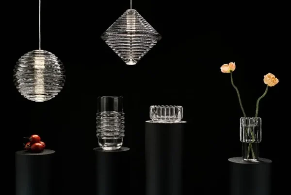 Tom Dixon Deckenleuchten-Press Cone LED Pendelleuchte, 2700 K, klar