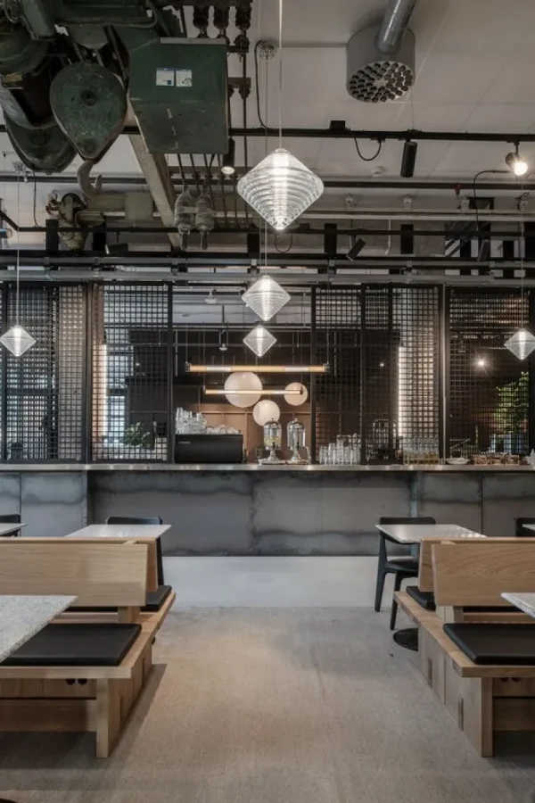 Tom Dixon Deckenleuchten-Press Cone LED Pendelleuchte, 2700 K, klar