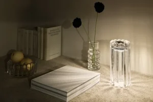 Vitra Tischlampen-Tom Dixon Press Tischleuchte LED, klar
