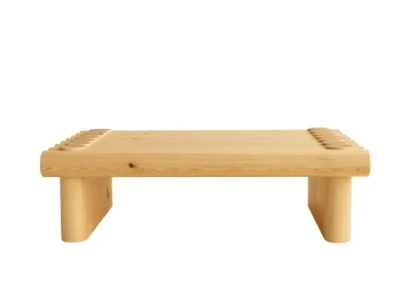 Artek Tische-Vaarnii 004 Couchtisch, Kiefer
