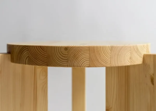 Vitra Sitzgelegenheiten-Vaarnii 001 Hocker, Kiefer
