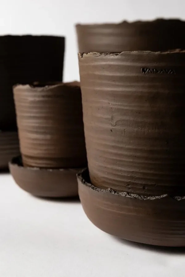 Vaidava Ceramics Indoor-gardening^Soil Topf mit Untersetzer, L, Braun