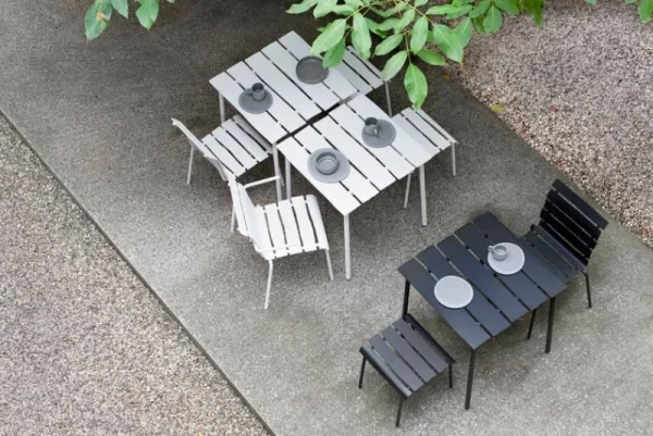 valerie_objects Terrassenmöbel^Aligned Stuhl, Cremeweiß