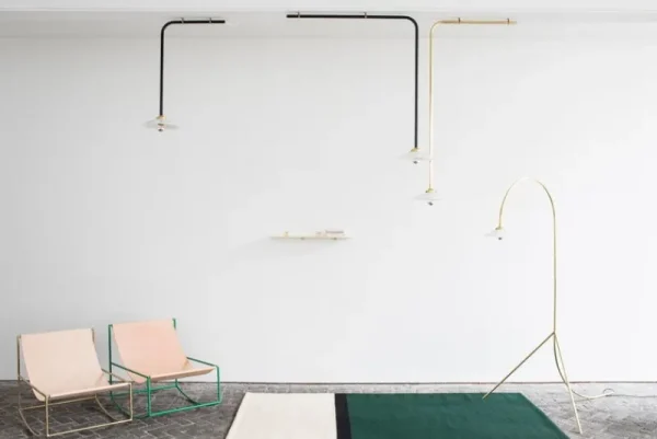 Normann Copenhagen Sitzgelegenheiten-valerie_objects Rocking Chair, Messing – Leder