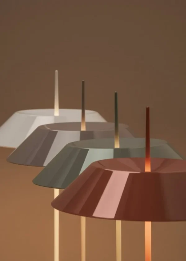 Vibia Tischlampen | Tragbare Lampen-Mayfair Mini 5495 tragbare Tischleuchte, Warmweiß