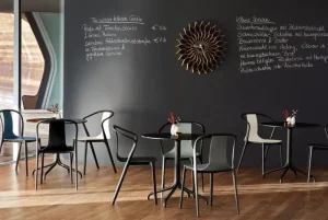 Artek Sitzgelegenheiten-Vitra Belleville Sessel, schwarz gebeizte Esche/schwarz