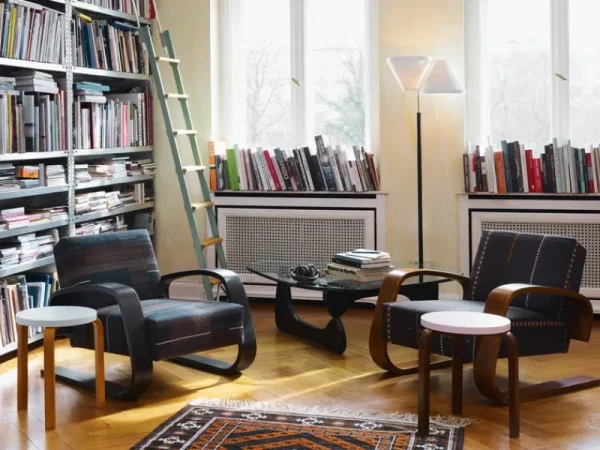 Muuto Tische-Vitra Couchtisch Noguchi, Ahorn