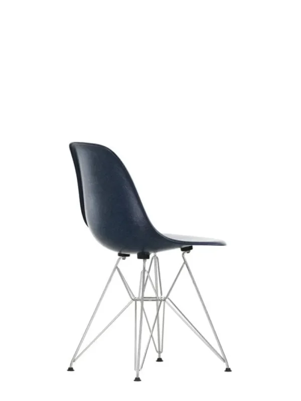 Fredericia Sitzgelegenheiten-Vitra Eames DSR Fiberglass Chair, marineblau – Chrom