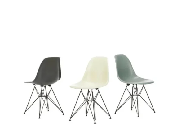 Artek Sitzgelegenheiten-Vitra Eames DSR Fiberglass Chair, pergamentgelb – schwarz