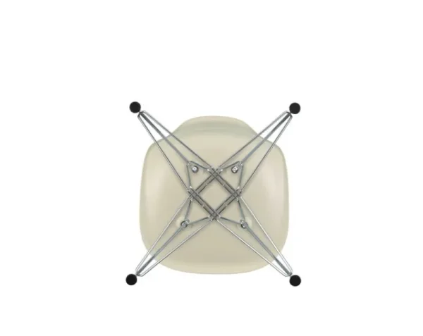 Normann Copenhagen Sitzgelegenheiten-Vitra Eames DSR Stuhl, pebble RE - Chrom