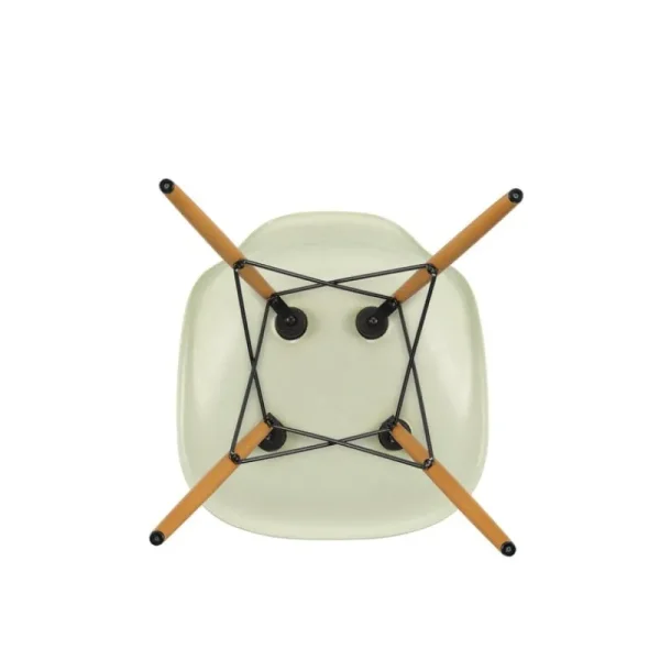 Vitra Sitzgelegenheiten-Eames DSW Fiberglass Chair, pergamentgelb – Ahorn