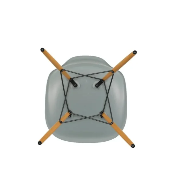 Tolix Sitzgelegenheiten-Vitra Eames DSW Stuhl, light grey RE - Ahorn