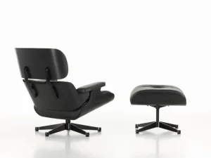 GUBI Sitzgelegenheiten-Vitra Eames Lounge Chair, klass. Größe, Esche schwarz – Leder schwarz