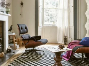 Carl Hansen & Su00f8n Sitzgelegenheiten-Vitra Eames Lounge Ottomane, Nussbaum – schwarzes Leder