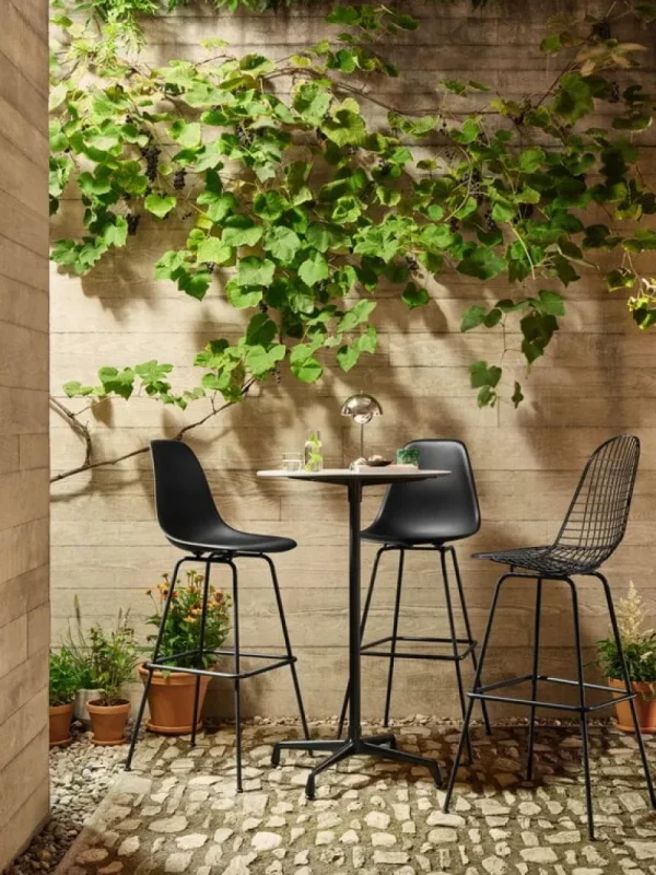 Vitra Sitzgelegenheiten-Eames Plastikstuhl, hoch, tiefschwarz RE - dunkel