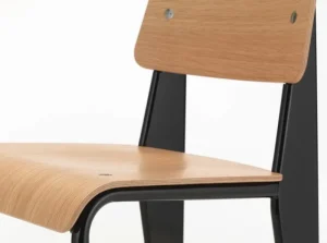 OX Denmarq Sitzgelegenheiten-Vitra Standard Chair, Tiefschwarz – Eiche