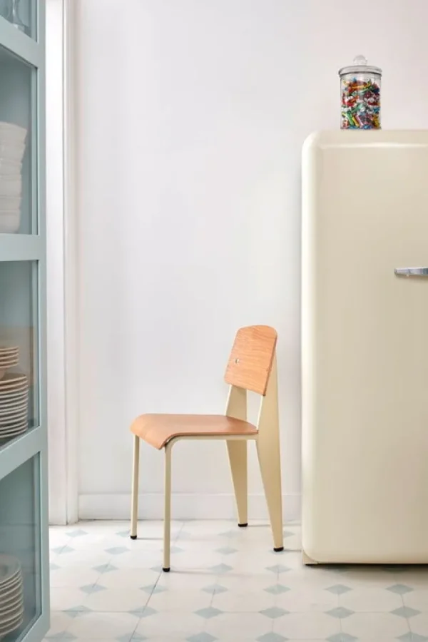 HAY Sitzgelegenheiten-Vitra Standard Stuhl, Prouvé Blanc Colombe – Eiche