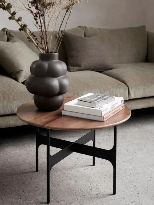 Muuto Tische-Wendelbo Floema Couchtisch, mittelgroß, Schwarz - Walnuss
