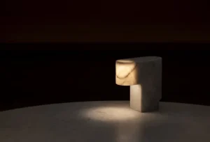 Oluce Tischlampen-Wästberg w223 Pawson Tischleuchte, Marmor
